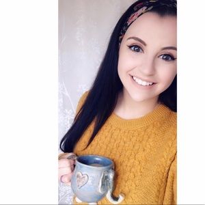 Meet your Posher, Elizabeth